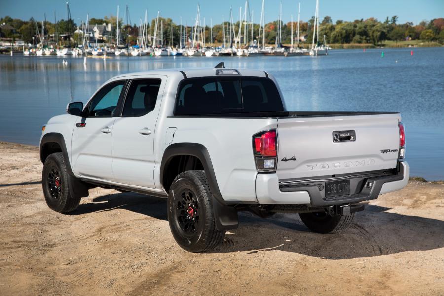  Toyota Tacoma TRD Pro Double Cab 2016 года  (фото 19 из 45)